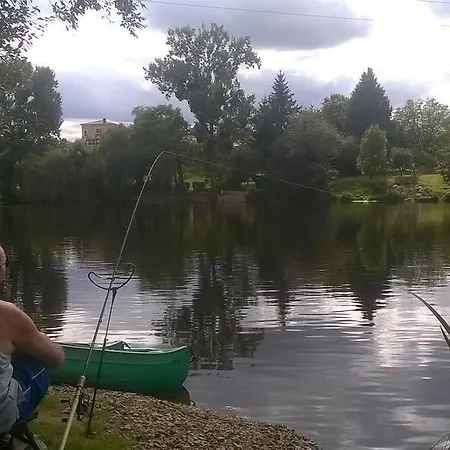 Des Ribieres Campsite Confolens