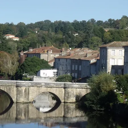 Des Ribieres Camping 3*