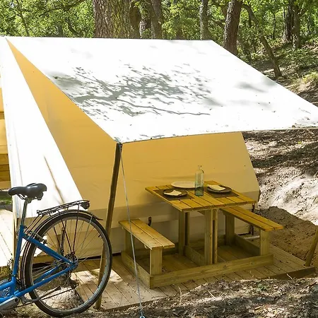 Des Ribieres Campsite Confolens