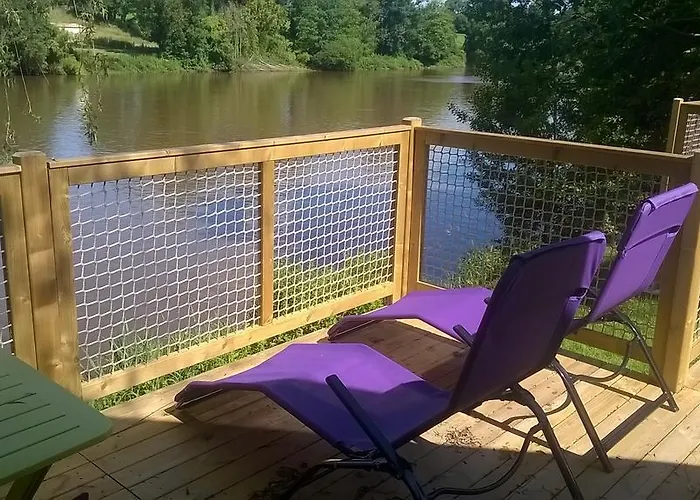 Des Ribieres Confolens